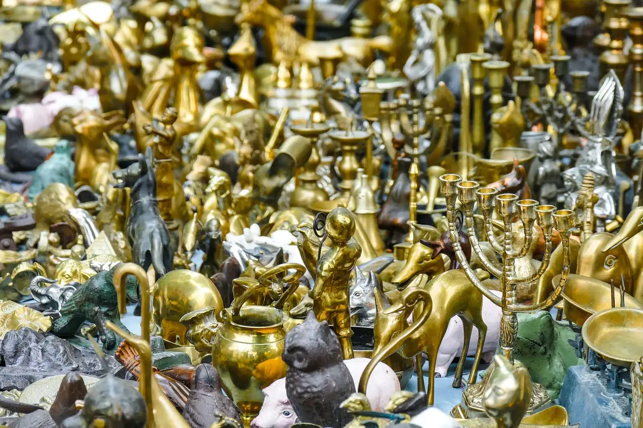 Gouden woonaccessoires tweedehands