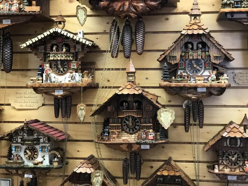Moderne koekoeksklok woonaccessoires